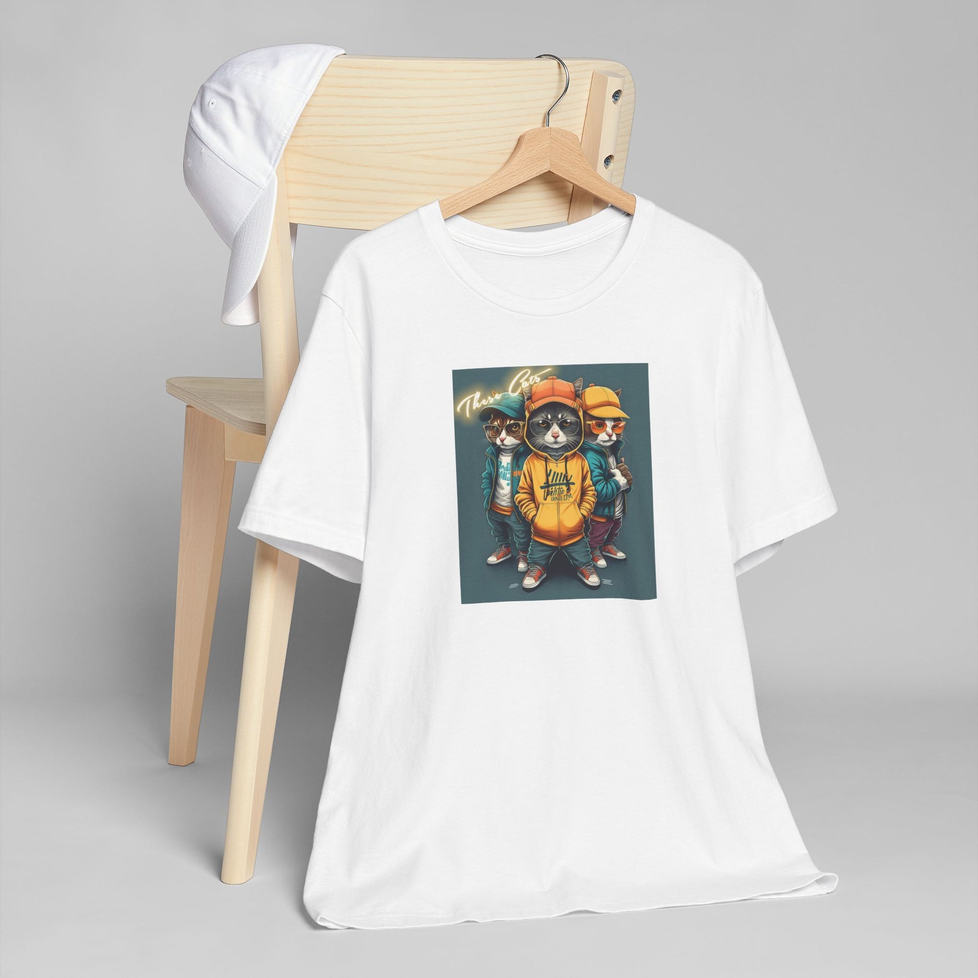 Trendy Graphic T-Shirt, Cool Animal Art Tee, Urban Style Clothing, Unisex Fashion Top, Perfect Gift for Hipsters and Animal Lovers