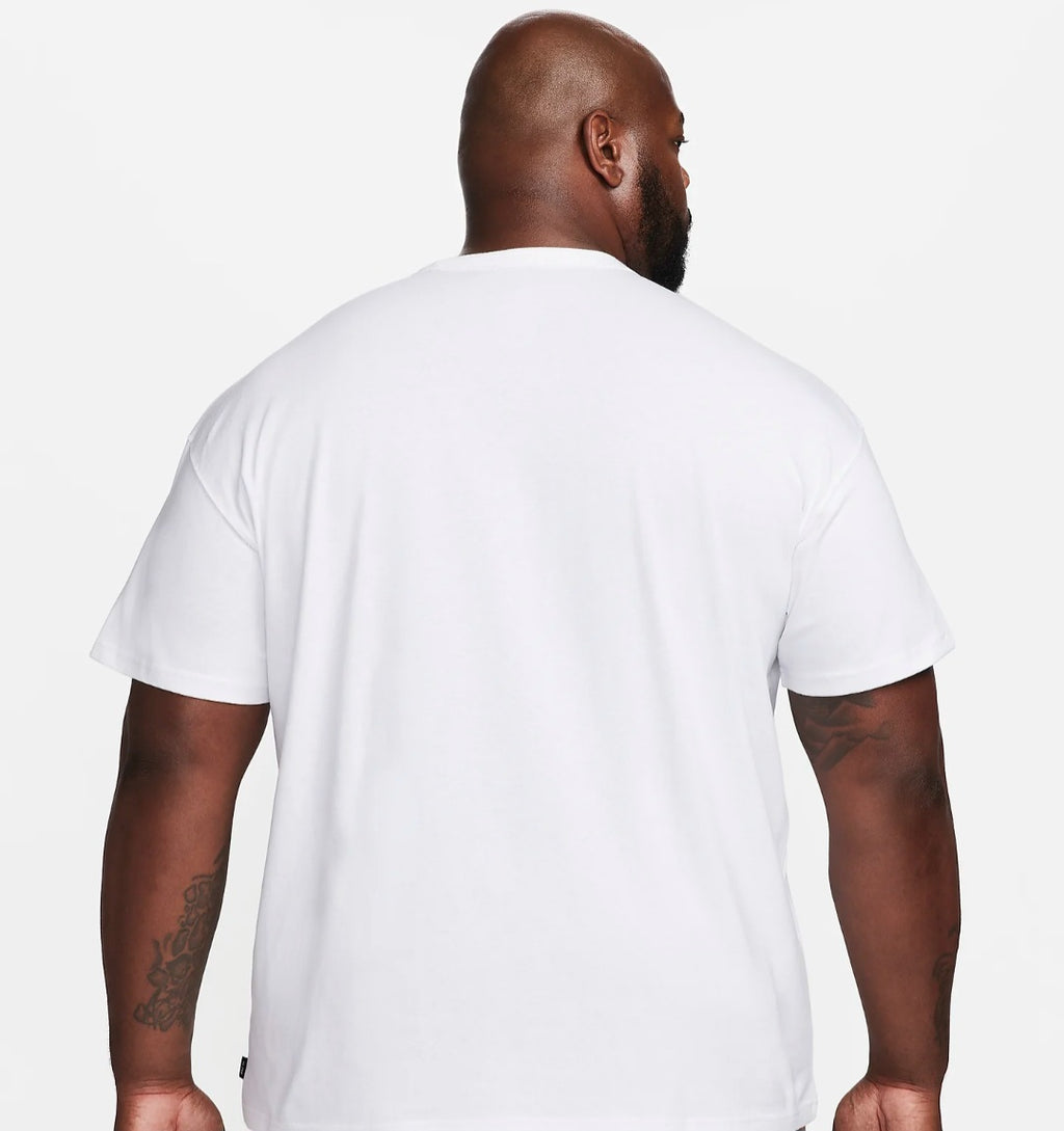 Nike Sportswear Premium Essentials
